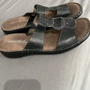 Naturalsoul sandals by Naturalizer